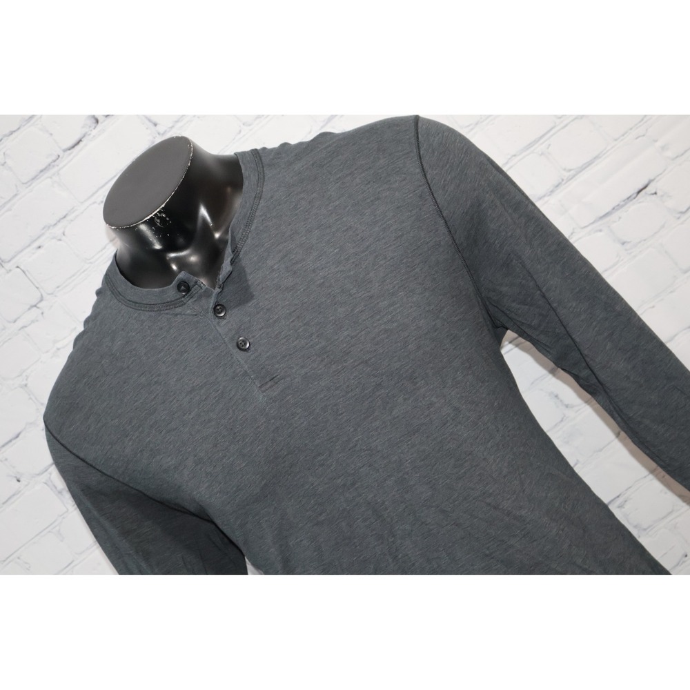 Lululemon Henley Shirt Men Large Gray Long Sleeve Three Button Athletic Top